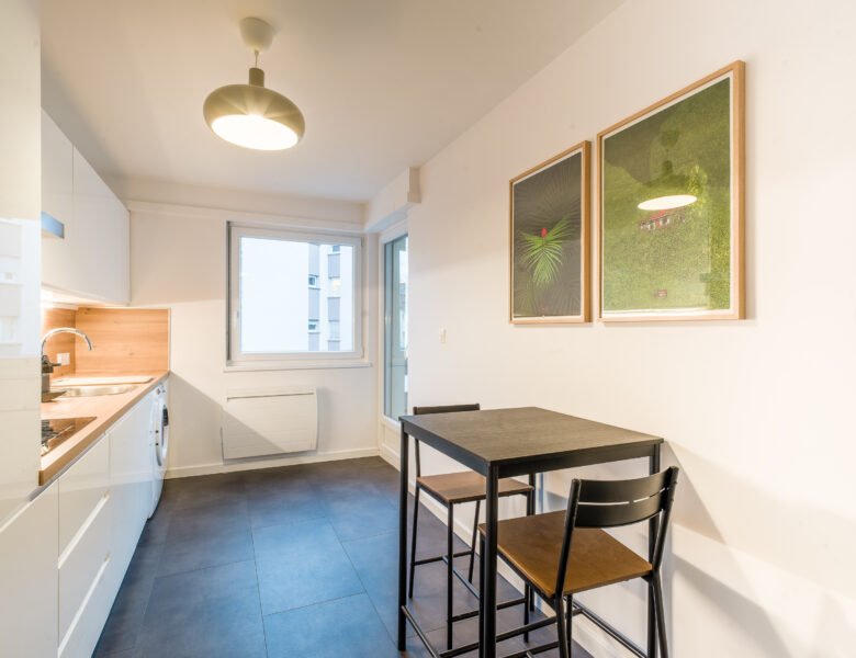 Kitchenette équipée pour location meublée après travaux